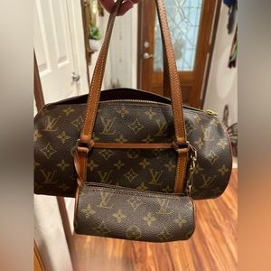 Louis Vuitton Papillon 30 with pouch